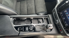 Volvo S90 2.0 D4 R DESIGN 4dr Geartronic Diesel Saloon